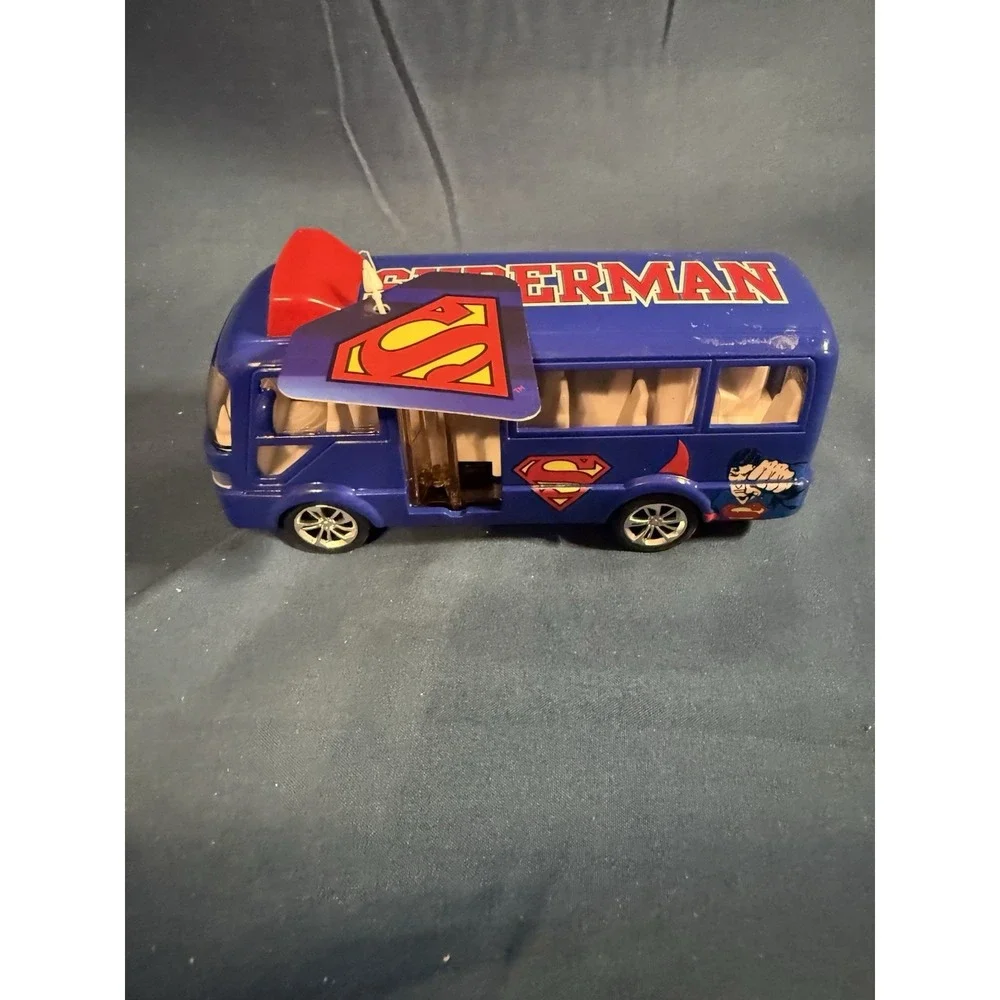 DC COMICS SUPERMAN RARE BLUE DIECAST TOUR BUS 5